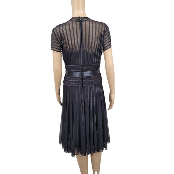 JS Collections Sweetheart Neck Ilussion Mesh and Satin Dress Size 10 Black - Picture 8 of 13